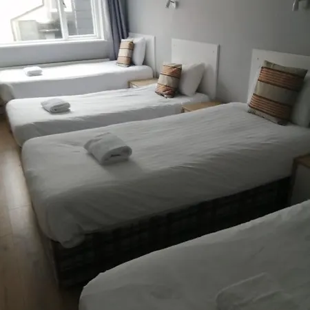 Vandrerhjem An File Economy *